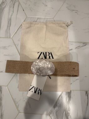 ZARA Natural Raffia Belt with Pearlized Statement Buckle